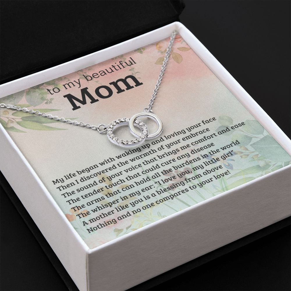 Mom - Warmth of Your Embrace - Necklace